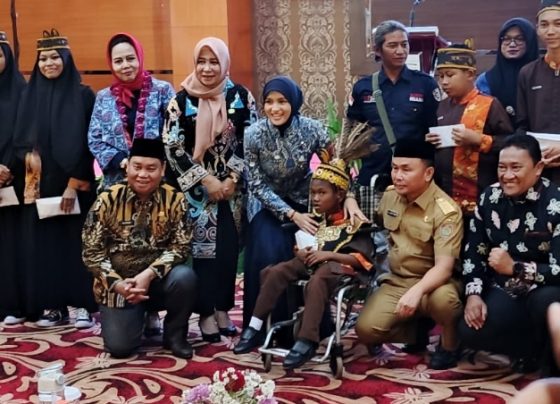 Gubernur dan Wakil Gubernur, Ketua PKK Kalteng dan Bupati Kotim saat Peringatan Hari Anak Nasional, Kamis, 5 September 2024.