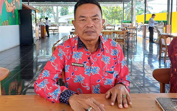 Kades Kenyala Klarifikasi Tuntutan Warga: Pengelolaan Keuangan Desa Sesuai Aturan