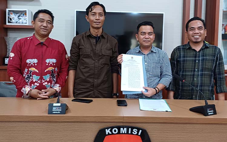 KPU Kotim Tetapkan Tiga Paslon untuk Pilkada 2024: Tahapan Penting Dimulai