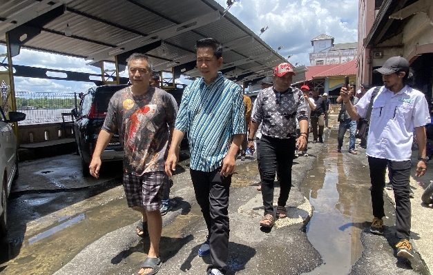 Koyem dan SHD saat meninjau kawasan PPM Sampit, Senin, 2 September 2024.