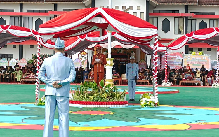 Pj Bupati Murung Raya Berpesan ini Pada Upacara HUT ke-22 Mura