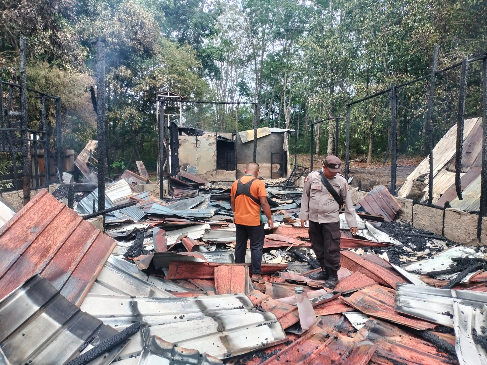 Polisi Duga Korsleting Listrik Penyebab Kebakaran Rumah Kosong di Desa Pundu