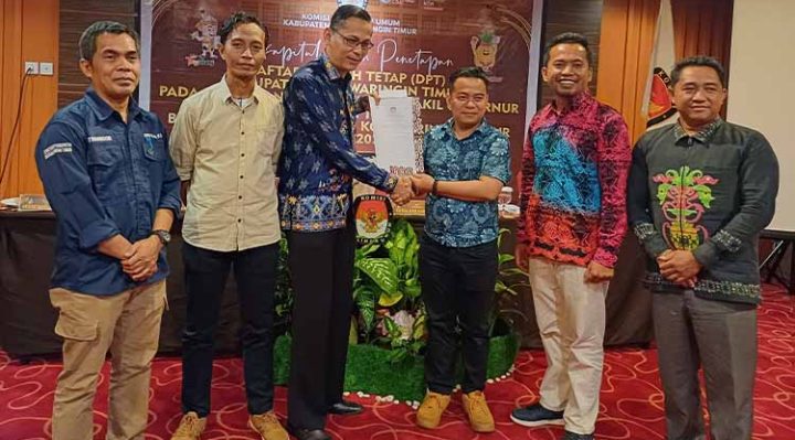 Rapat pleno penetapan DPT yang digelar KPU Kotawaringin Timur, Sabtu, 21 September 2024.