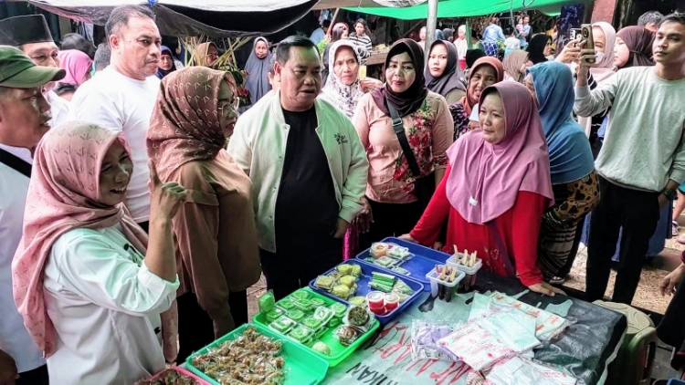 Halikinnor Akan Benahi Pasar Keramat, Pedagang Kecil Siap Meraup Manfaat
