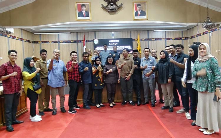 DPRD Kotim Respons Keluhan Mahasiswa Soal Kondisi Asrama di Palangka Raya