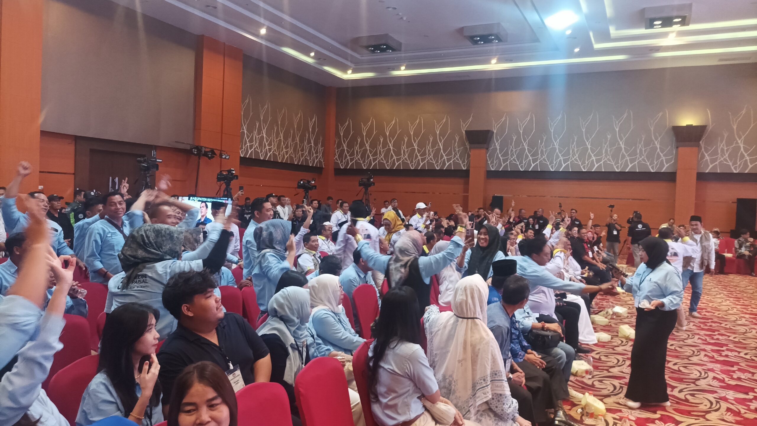 Adu Visi Misi Berlangsung Seru di Debat Pertama Pilkada Kotim 2024