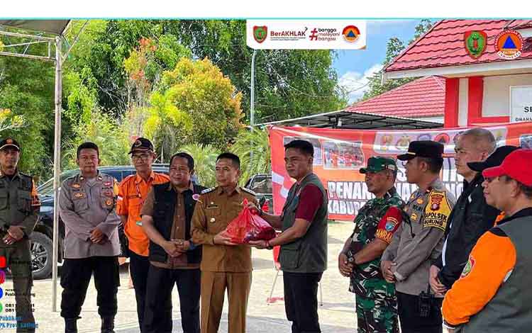 Pemprov Kalteng Salurkan Bantuan Logistik untuk Korban Banjir di Murung Raya