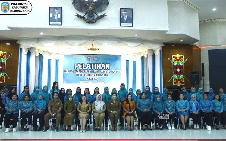 Pelatihan Kader TP-PKK Murung Raya: Mewujudkan Keluarga Sehat dan Berdaya