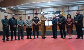 Rapat paripurna penandatanganan tentang RAPBD Perubahan Kotim Tahun Anggaran 2024, Senin, 21 Oktober 2024.