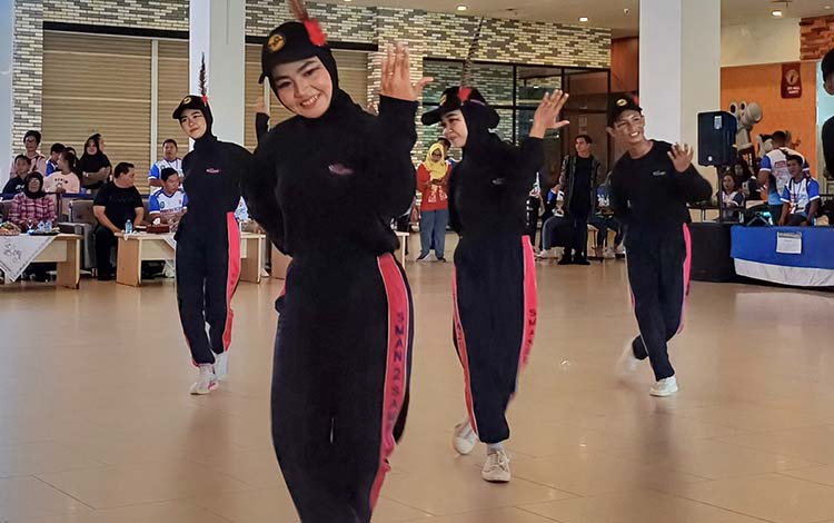 Forkab Senam Kreasi Disambut Meriah Pelajar Kotim