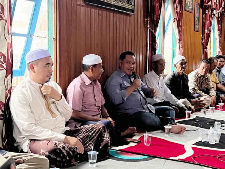 Halikinnor Janji Bangun Infrastruktur Pulau Hanaut: Jalan, Listrik, dan Air Bersih Jadi Prioritas