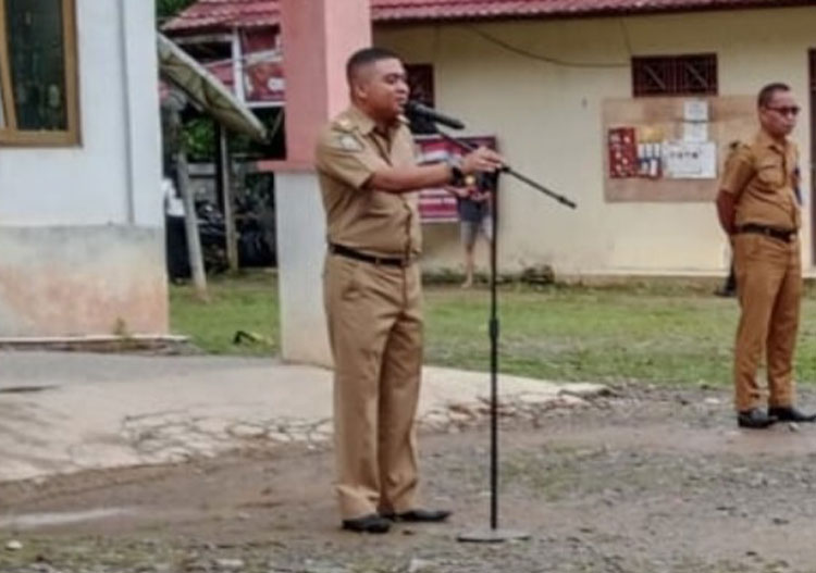 Camat Katingan Tengah Minta Pegawai Disiplin Jalankan Tugas