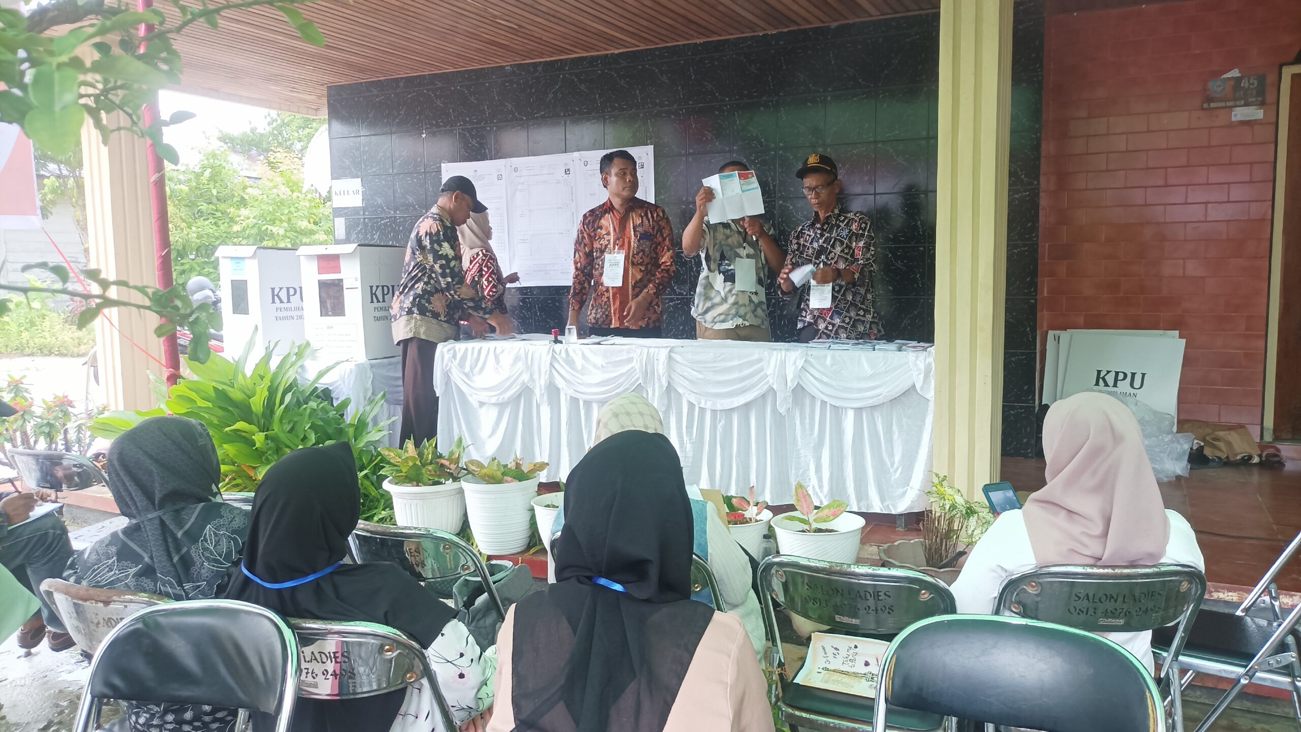 Sanidin-Siyono Peroleh Suara Terbanyak di TPS 09 MB Hilir