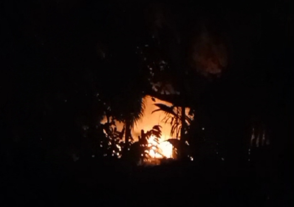 Pondok di Jalan Mohammad Hatta Habis Terbakar