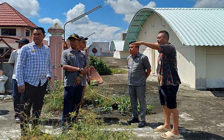 DPRD Kotim Siap Menindaklanjuti Keluhan Pedagang dan Perbaikan Sarpras di PPM Sampit