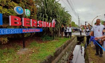 Peresmian branding Kotim Bersinar di Jalan Tjilik Riwut, Sampit, Rabu, 24 April 2024.