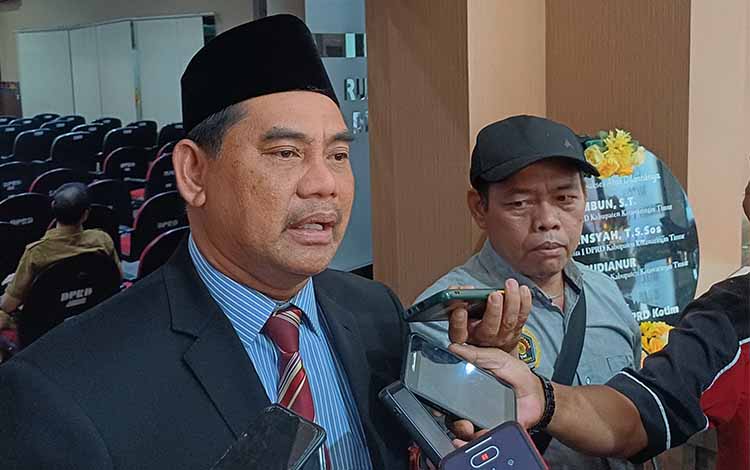 Shalahuddin Peringatkan Sanksi Tegas bagi Kades Langgar Netralitas Pilkada