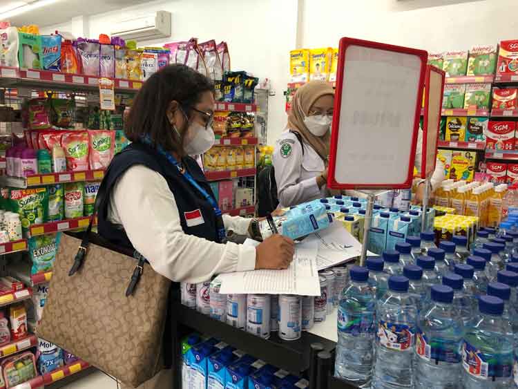Pemeriksaan Makanan dan Minuman di Kotim, BBPOM Temukan Produk Kedaluwarsa dan Kemasan Rusak