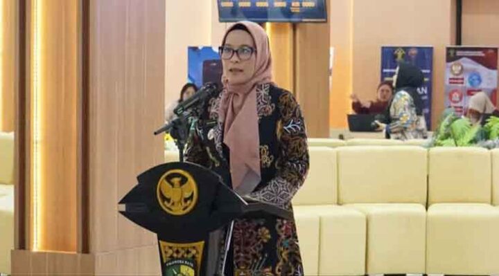 Pj Wali Kota Palangka Raya, Hera Nugrahayu saat sambutan pada acara peresmian gedung baru MPP.
