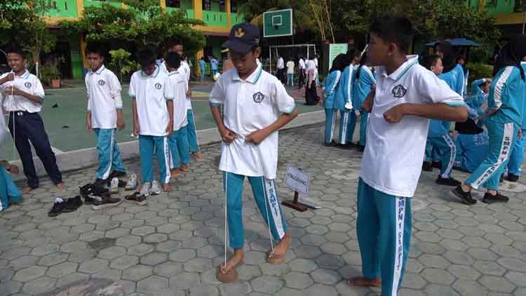 Permainan Tradisional, Inovasi dalam Gerakan Sekolah Sehat di SMPN 1 Sampit