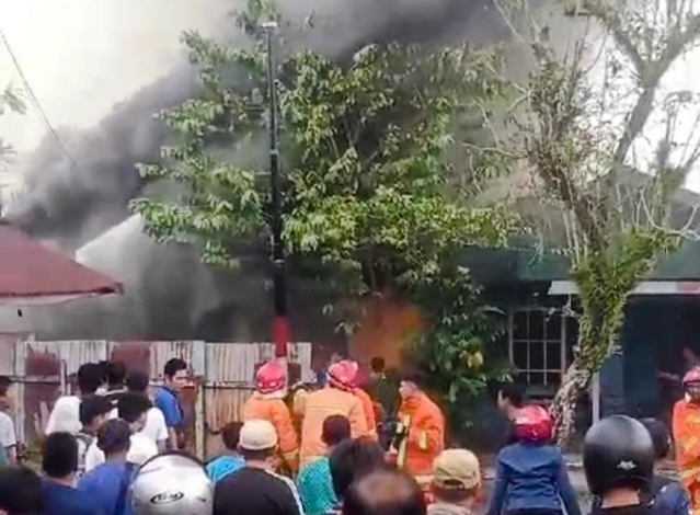 Empat Rumah di Kompleks Eks Kamar 20 Sampit Jadi Arang, Diduga Akibat Kebocoran Gas