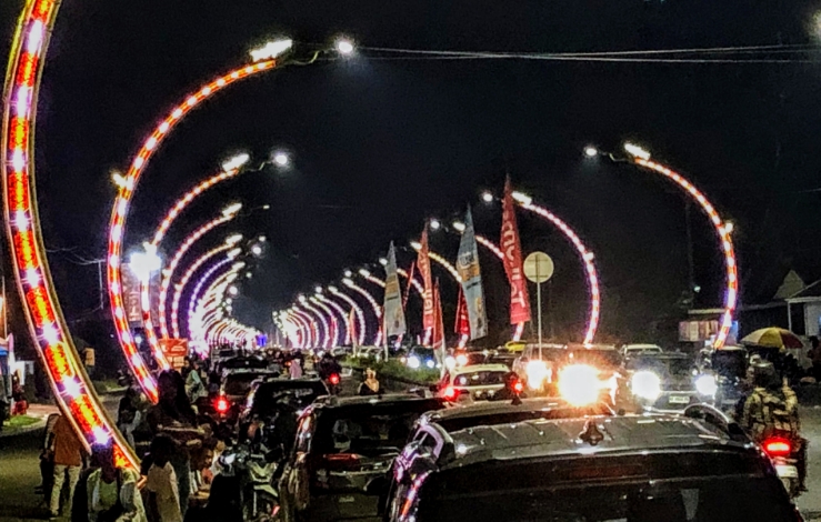 Terowongan Nur Mentaya Padat Pengunjung di Malam Tahun Baru, Didominasi Warga Luar Kota