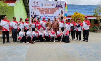 Jajaran Panitia OSN, O2SN, dan FLS2N Baamang bersama Kabid Pembinaan SD Disdik. Kotim, Mahbub di SDN 2 Baamang Hulu, Selasa, 18 Februari 2025 1