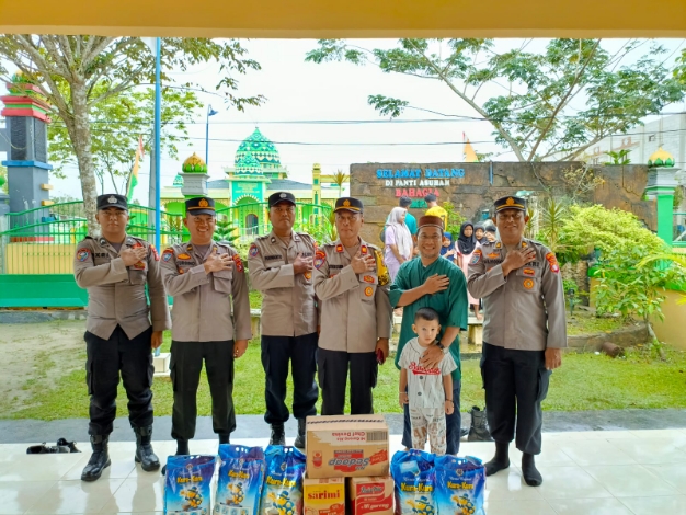 Polres Kotim Sambut Ramadan dengan Aksi Sosial