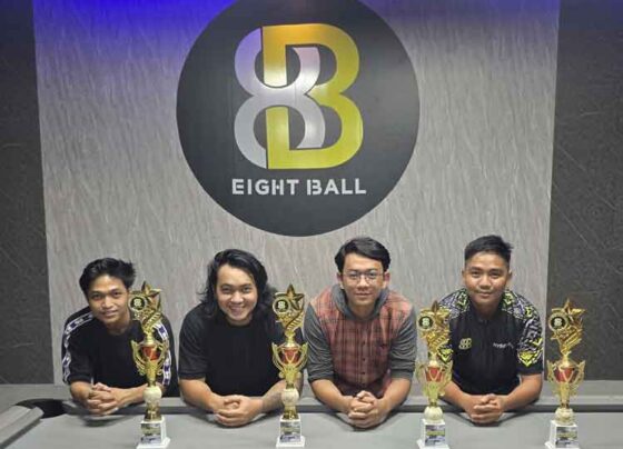 Para juara Turnamen Fun Game Pemula Eight Ball Sampit