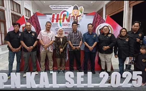 Pengurus PWI Kotim saat menghadiri Puncak Peringatan Hari Pers Nasional 2025 di Kalimantan Selatan, Minggu, 9 Februari 2025.