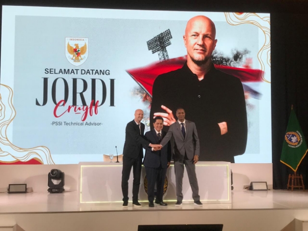Erick Thohir Sambut Jordi Cruyff, Optimistis Sepak Bola Indonesia Makin Maju