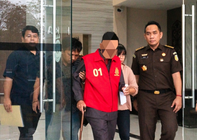 Kejati Kalteng Tahan Mantan Kadis ESDM dan Kabid Serta Dirut Perusahaan Terkait IUP Tambang di Barut