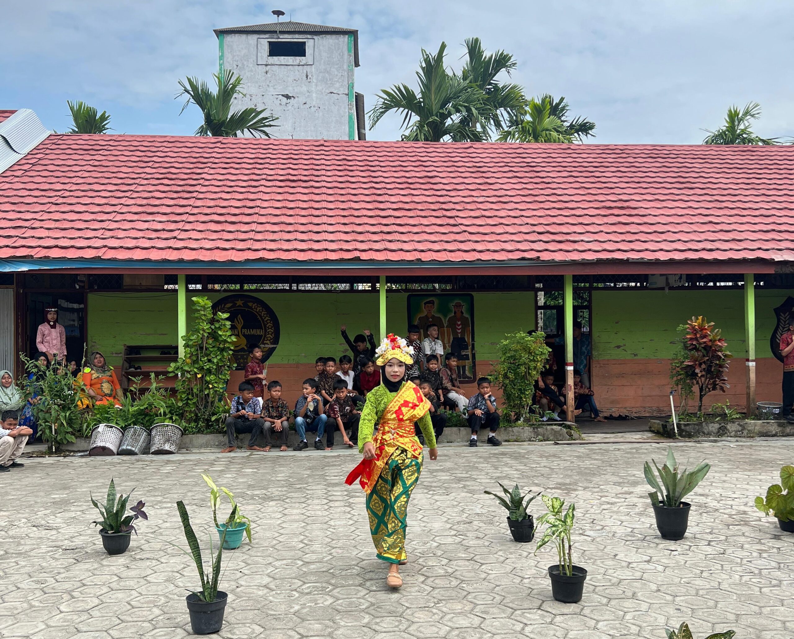 Begini Antusiasme Siswa-siswi SDN 2 Ketapang Sampit Peringati Hari Kartini