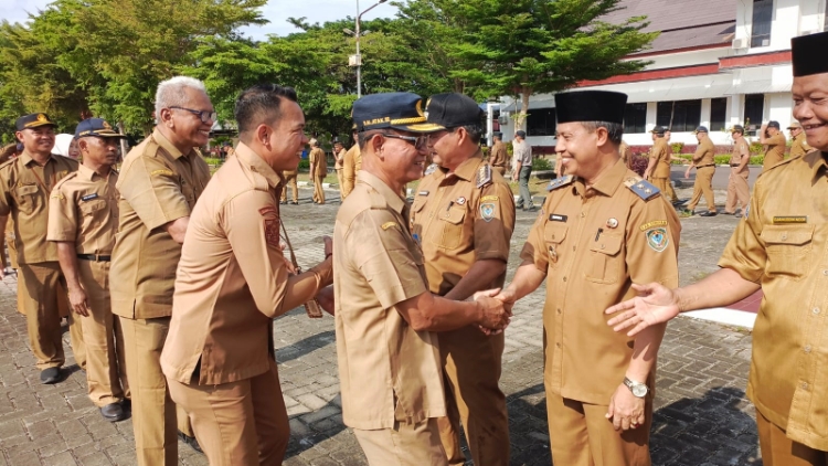 ASN dan Non-ASN Seruyan Ikuti Apel Gabungan dan Halal Bihalal Bersama Bupati dan Wakil Bupati