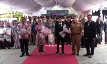 Acara kelulusan SMPN 1 Sampit.