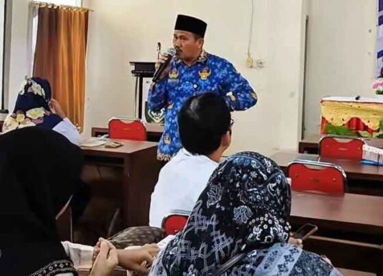 Bimtek pelayanan publik yang dilaksanakan oleh BKPSDM Kotim, Kamis, 20 Mei 2025.