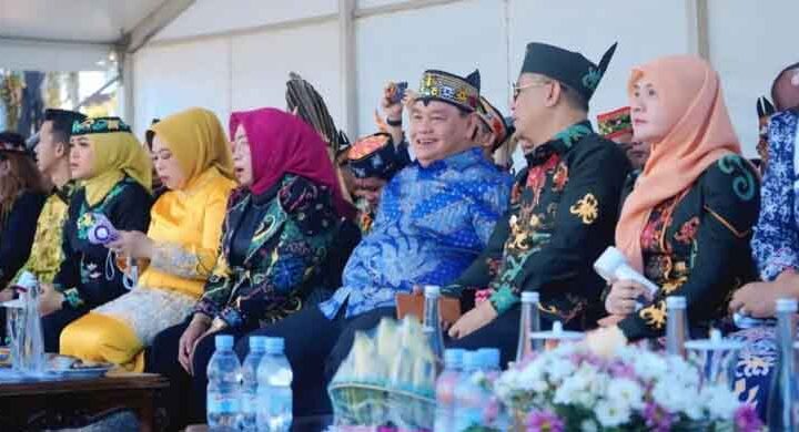 Bupati Kotim Halikinnor saat hadiri acara Festival Isen Mulang Provinsi Kalimantan Tengah tahun 2025