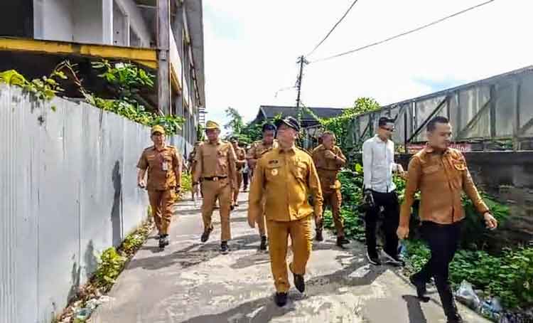 Halikinnor Gerak Cepat Fungsikan Pasar Mangkikit, Pedagang Akan Dipindahkan