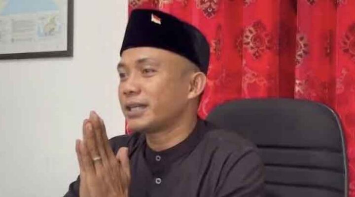 Camat Pulau Hanaut, Dedi Purwanto