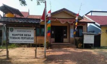 Kantor Desa Tumbang Penyahuan, Kecamatan Bukit Santuai, Kabupaten Kotawaringin Timur.