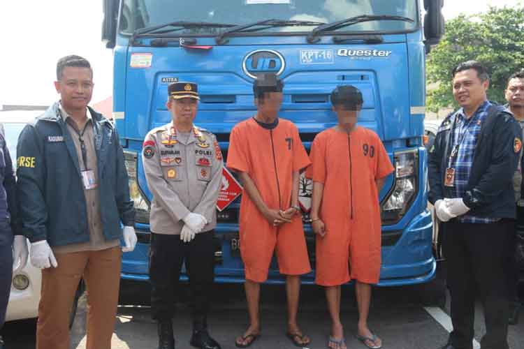 Solar Oplosan dari Depo Pertamina, Dua Orang Ditangkap