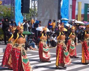 Kontingen Kotim dalam Festival Isen Mulang 2025.