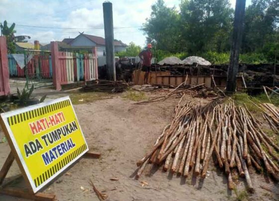 Pembangunan jembatan permanen di Kompleks Griya Petuk Katimpun Indah I, Kelurahan Petuk Katimpun, Kota Palangka Raya dimulai.