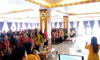 Pendampingan dan Peningkatan Sistem Pendidikan PAUD dalam upaya mencegah stunting di Aula Cahai Ondhui Tingang, Kantor Bupati Murung Raya, Kamis, 8 Mei 2025.