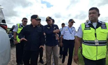 Peninjauan Area Bandara Sampit, Kamis, 22 Mei 2025.