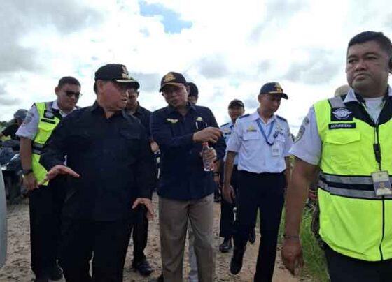 Peninjauan Area Bandara Sampit, Kamis, 22 Mei 2025.
