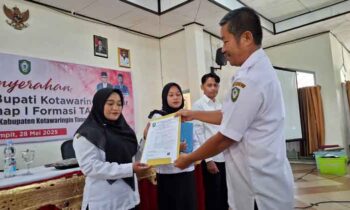 Penyerahan SK PPPK Formasi 2024 oleh BKPSDM Kotim, Rabu, 28 Mei 2025.