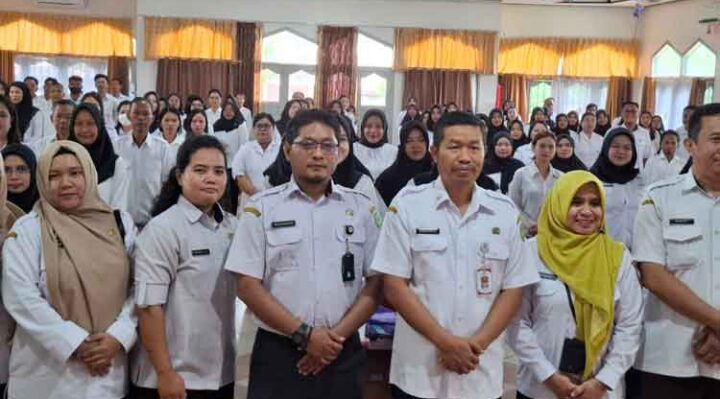 Penyerahan SK Pengangkatan PPPK di lingkup Pemkab Kotim, Rabu, 28 Mei 2025