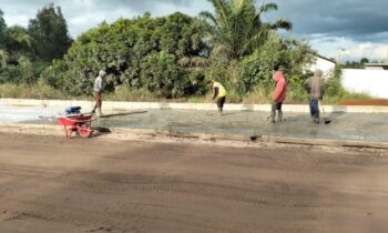 Perbaikan Jalan Mohamad Hatta atau Lingkar Selatan Sampit.