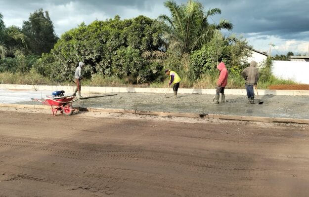 Perbaikan Jalan Mohamad Hatta atau Lingkar Selatan Sampit.
